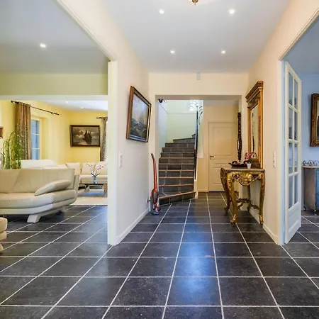 In Cap D'antibes Near Beaches Villa Antibes