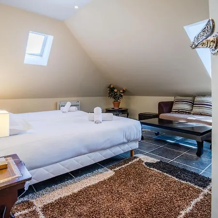 In Cap D'antibes Near Beaches Villa